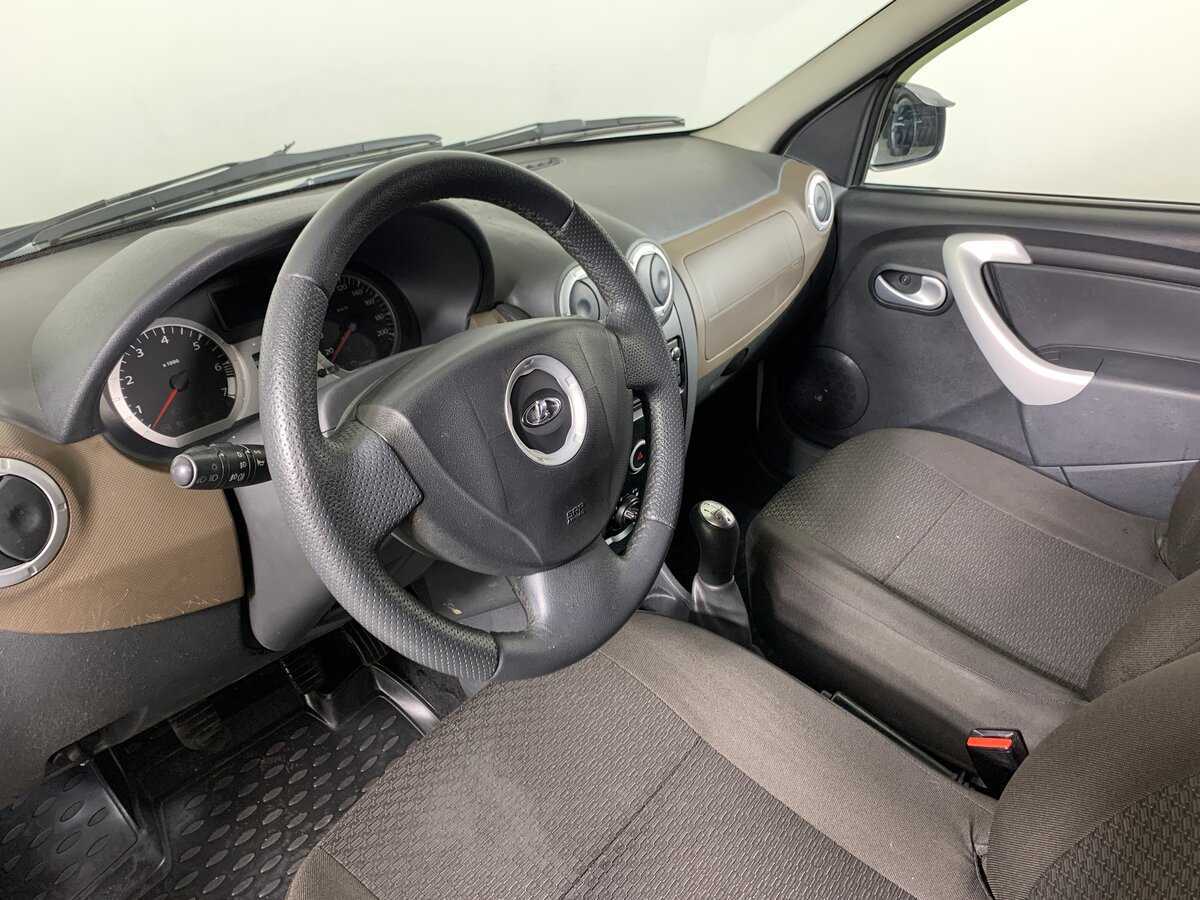 Lada (ВАЗ) Largus с пробегом — 2014 год. Фото: #11