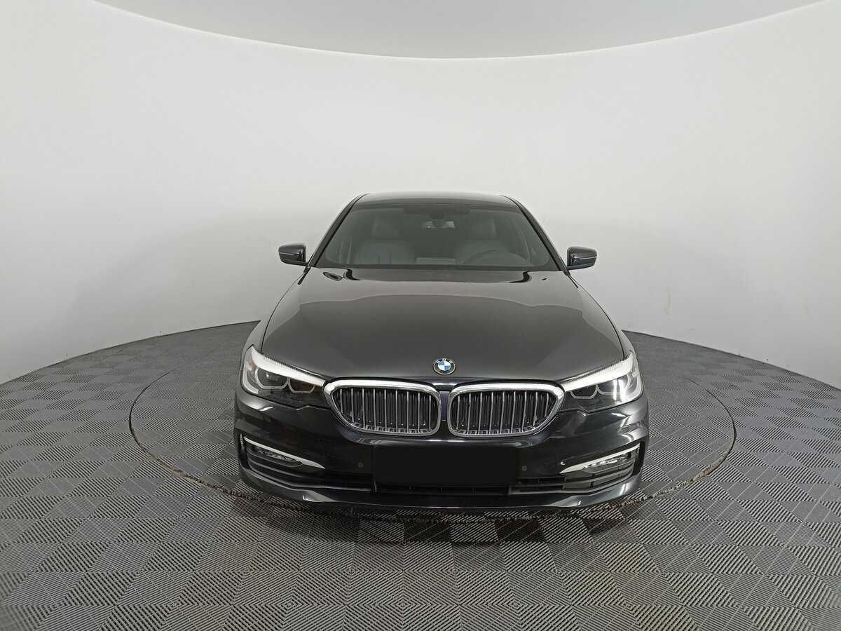 BMW 5 серии с пробегом — 2018 год. Фото: #1