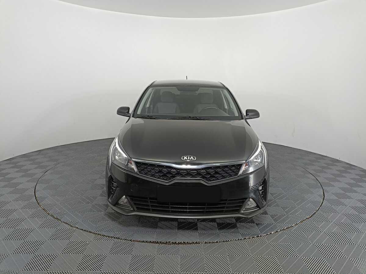 Kia Rio с пробегом — 2021 год. Фото: #1