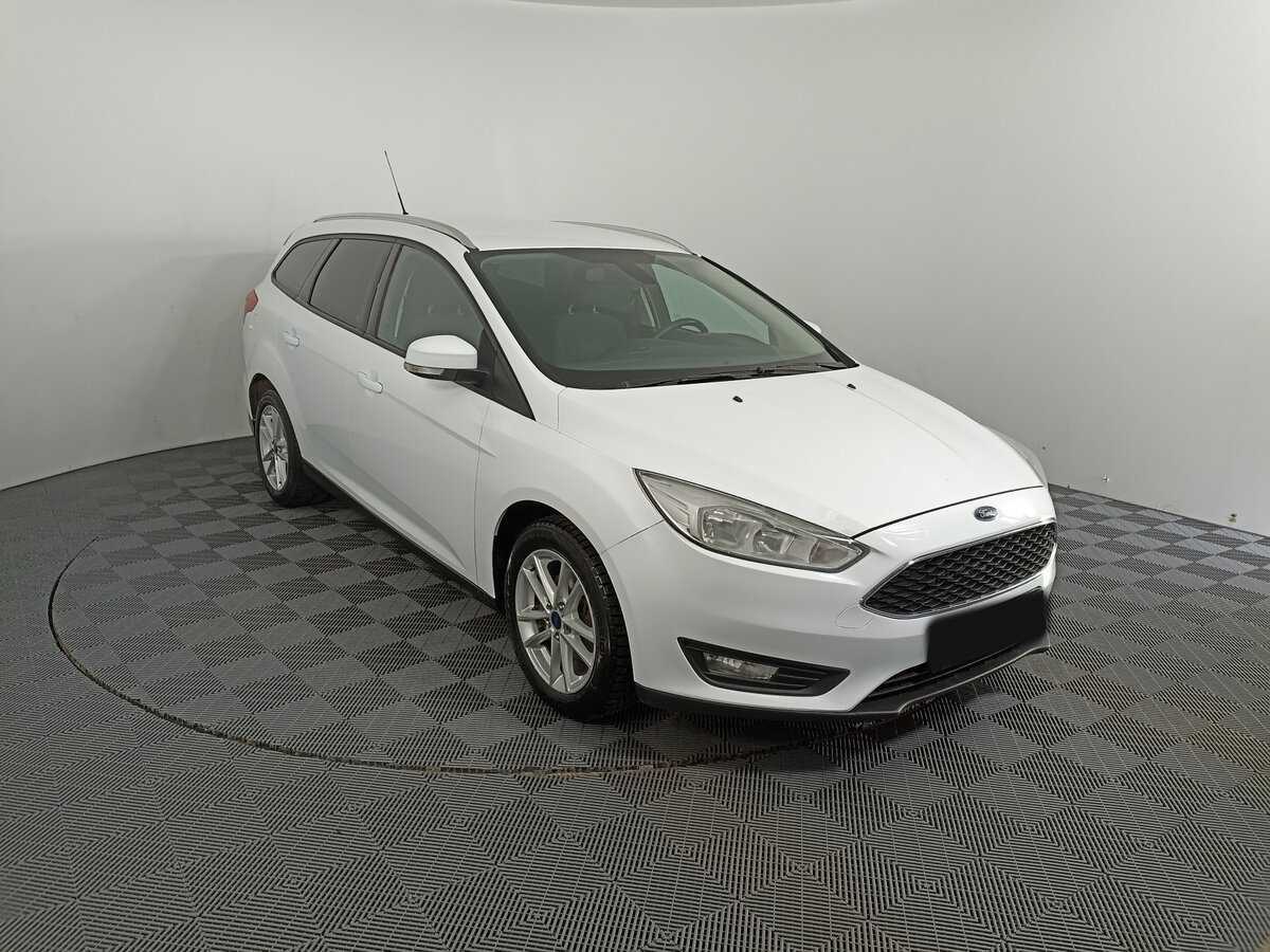 Ford Focus с пробегом — 2015 год. Фото: #2