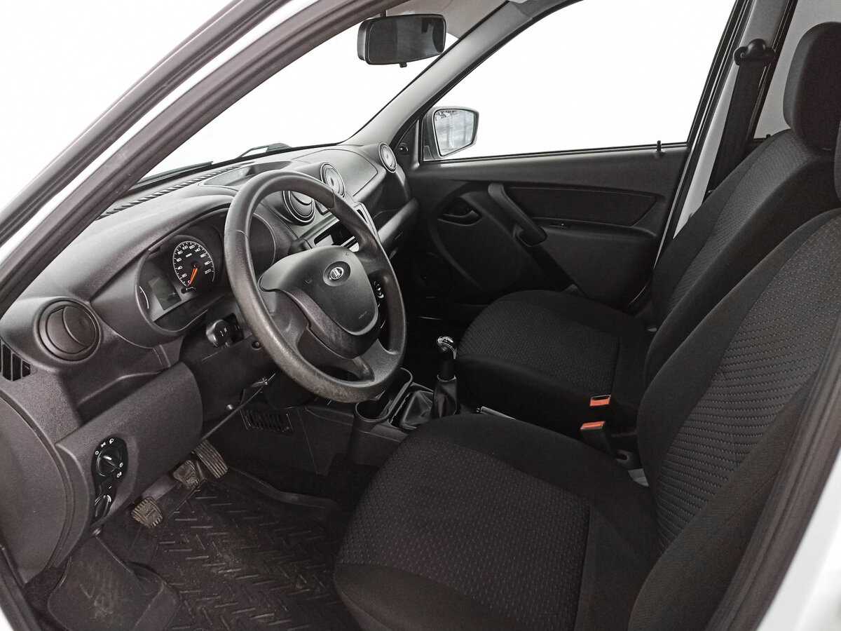 Lada (ВАЗ) Granta с пробегом — 2014 год. Фото: #15