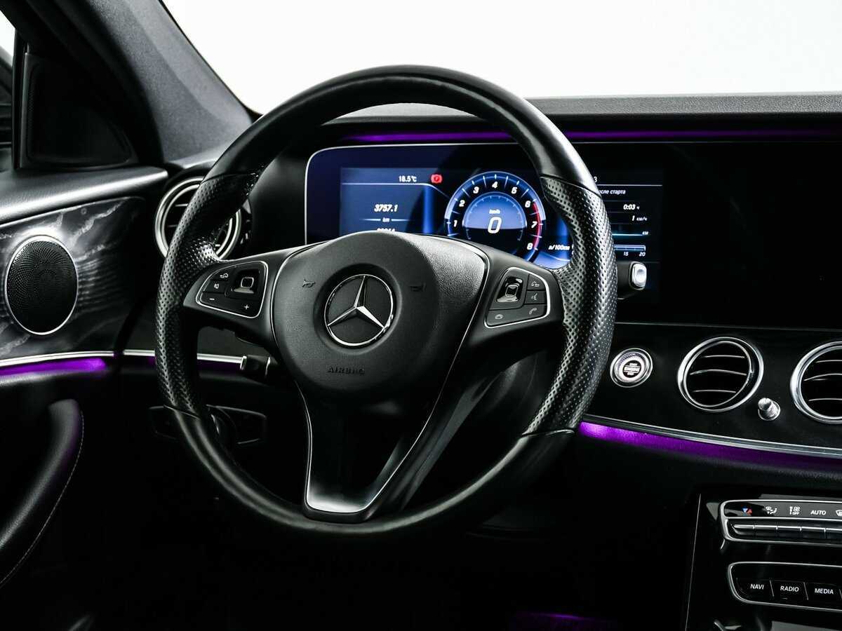 Mercedes-Benz E-Класс с пробегом — 2017 год. Фото: #11