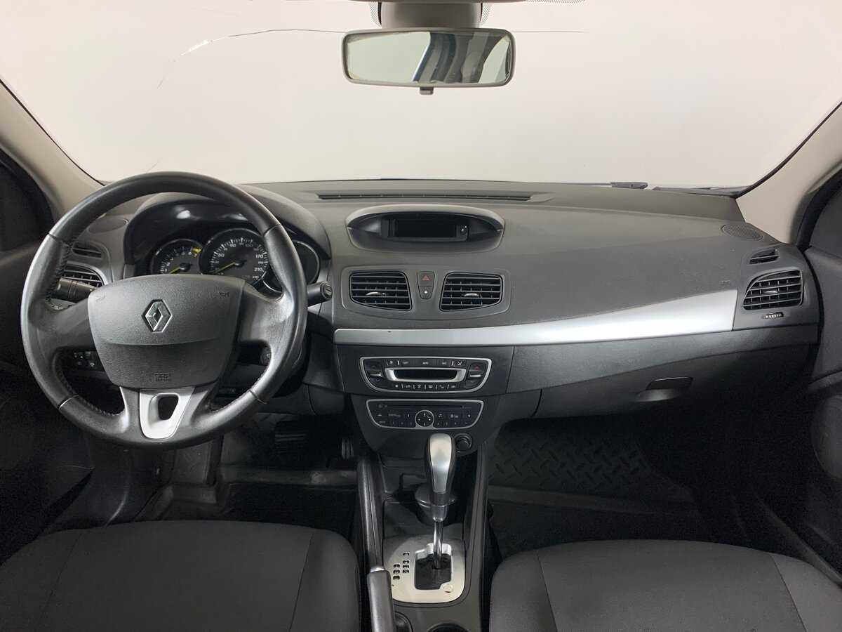 Renault Fluence с пробегом — 2013 год. Фото: #12