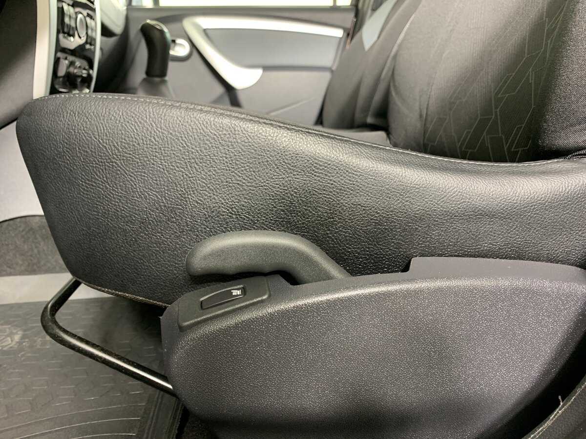 Lada (ВАЗ) Largus с пробегом — 2020 год. Фото: #16