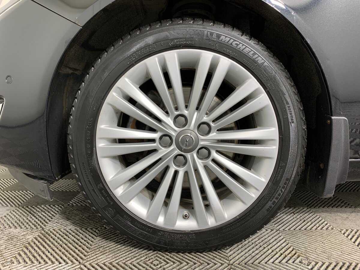 Opel Insignia с пробегом — 2014 год. Фото: #7