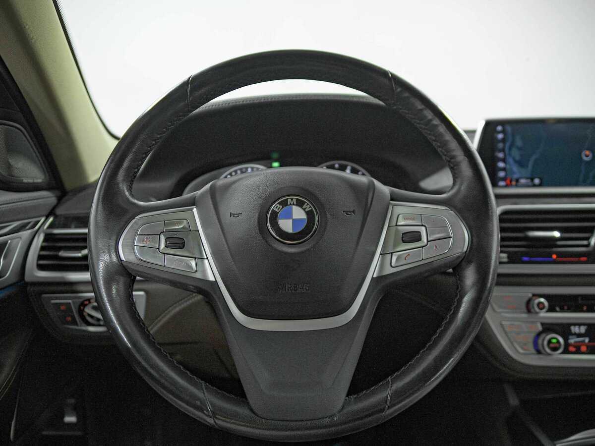 BMW 7 серии с пробегом — 2018 год. Фото: #7