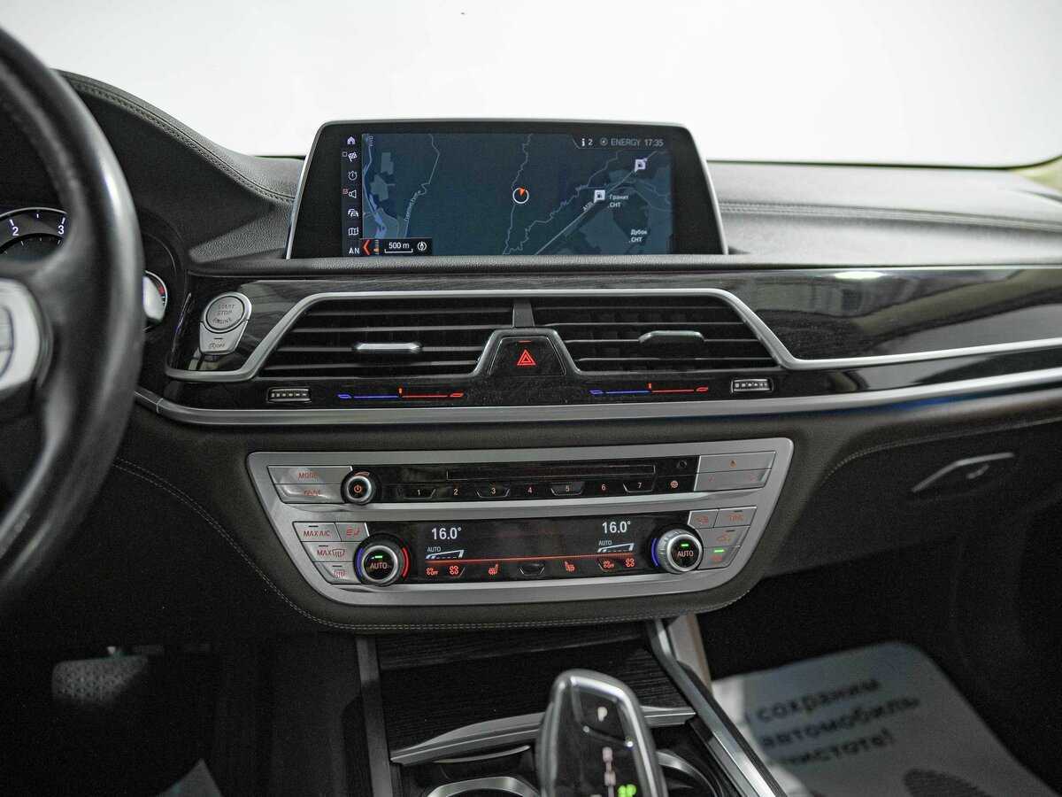 BMW 7 серии с пробегом — 2018 год. Фото: #9