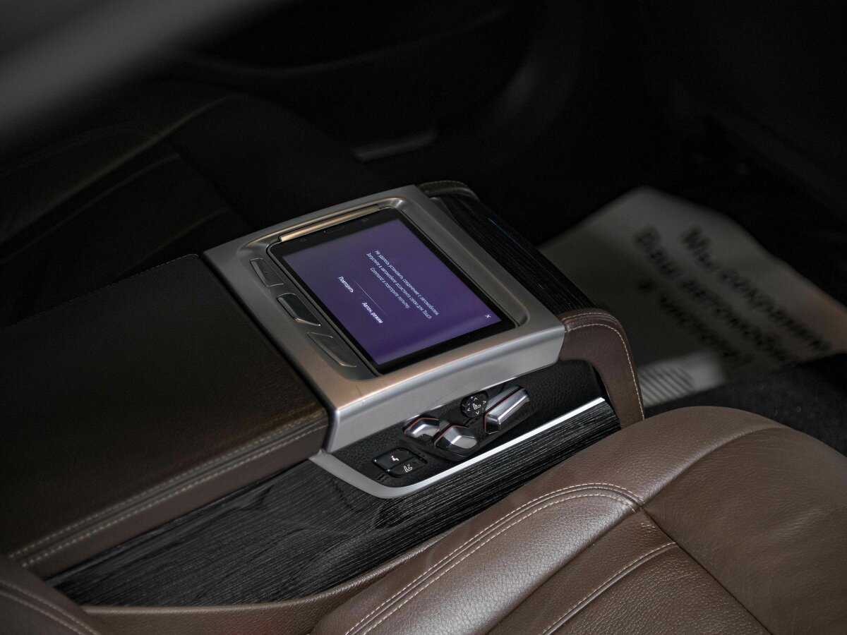 BMW 7 серии с пробегом — 2018 год. Фото: #17