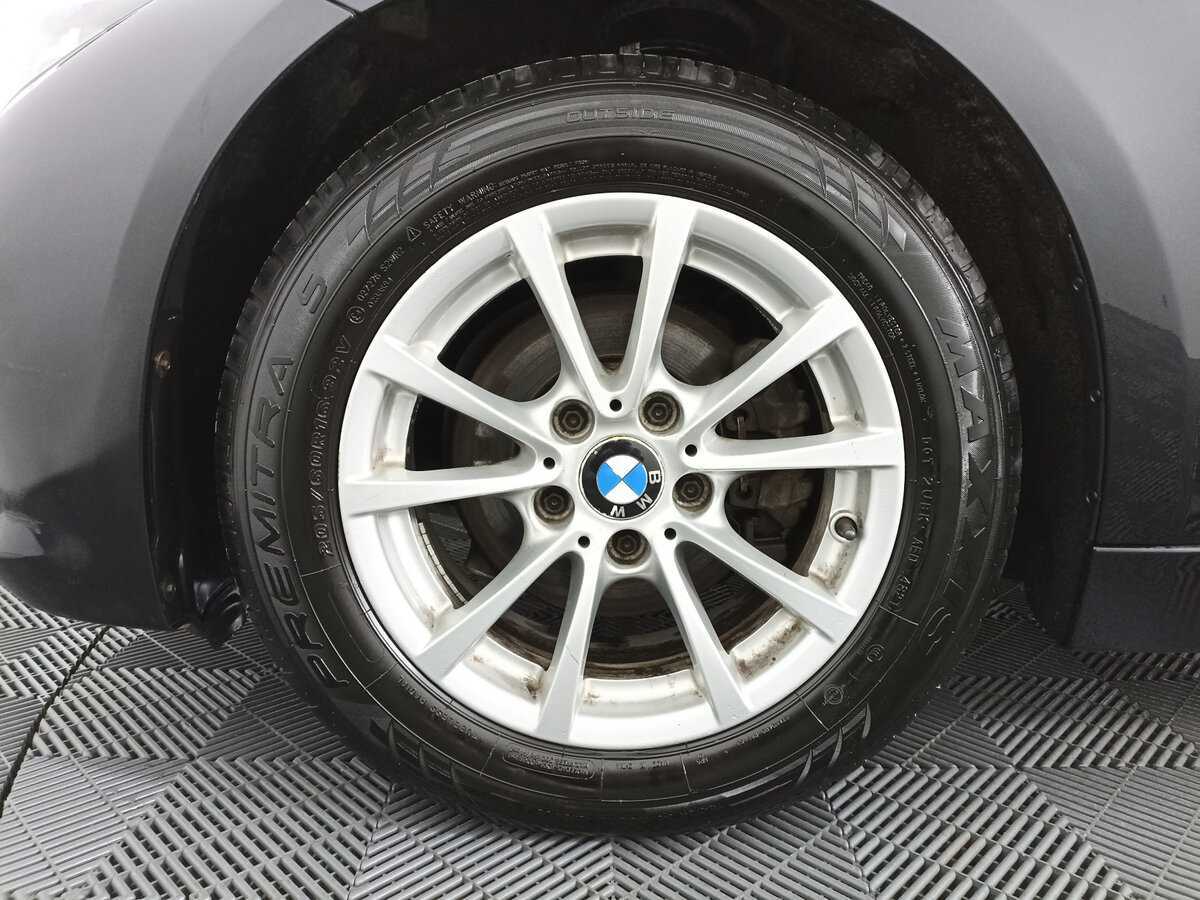 BMW 3 серии с пробегом — 2016 год. Фото: #15