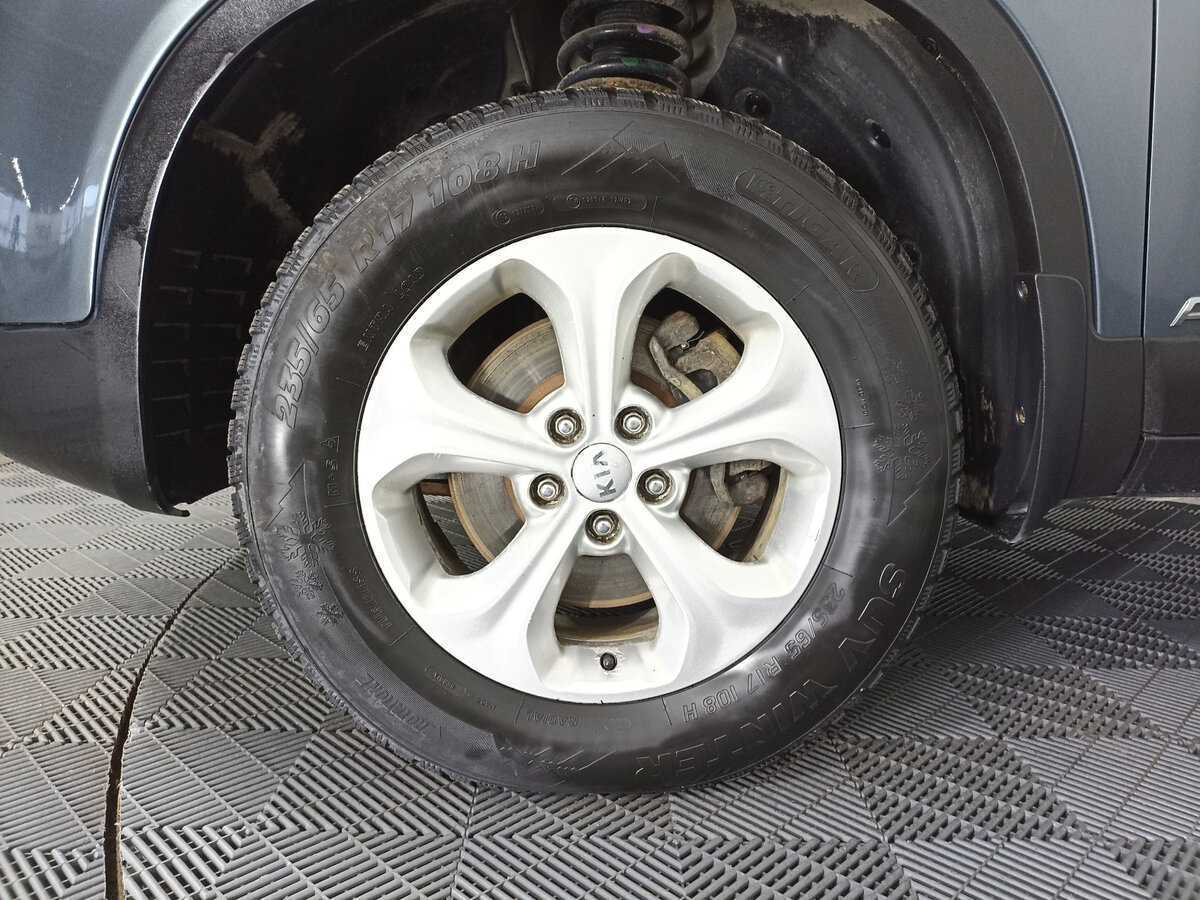 Kia Sorento с пробегом — 2014 год. Фото: #14