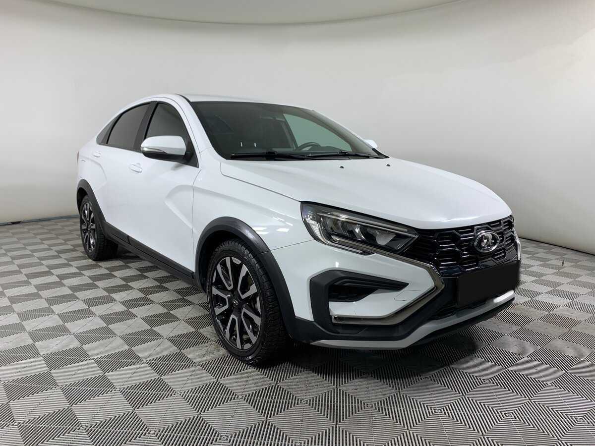 Lada (ВАЗ) Vesta с пробегом — 2023 год. Фото: #2