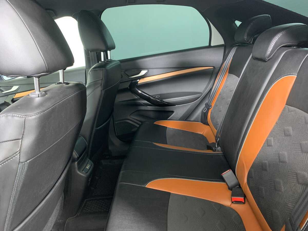 Lada (ВАЗ) Vesta с пробегом — 2023 год. Фото: #18