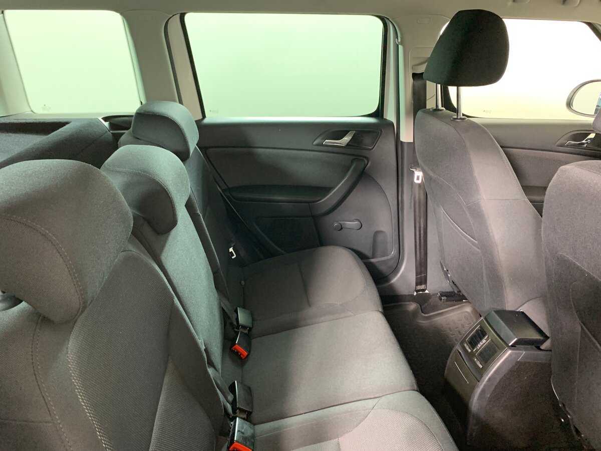 Skoda Yeti с пробегом — 2012 год. Фото: #17