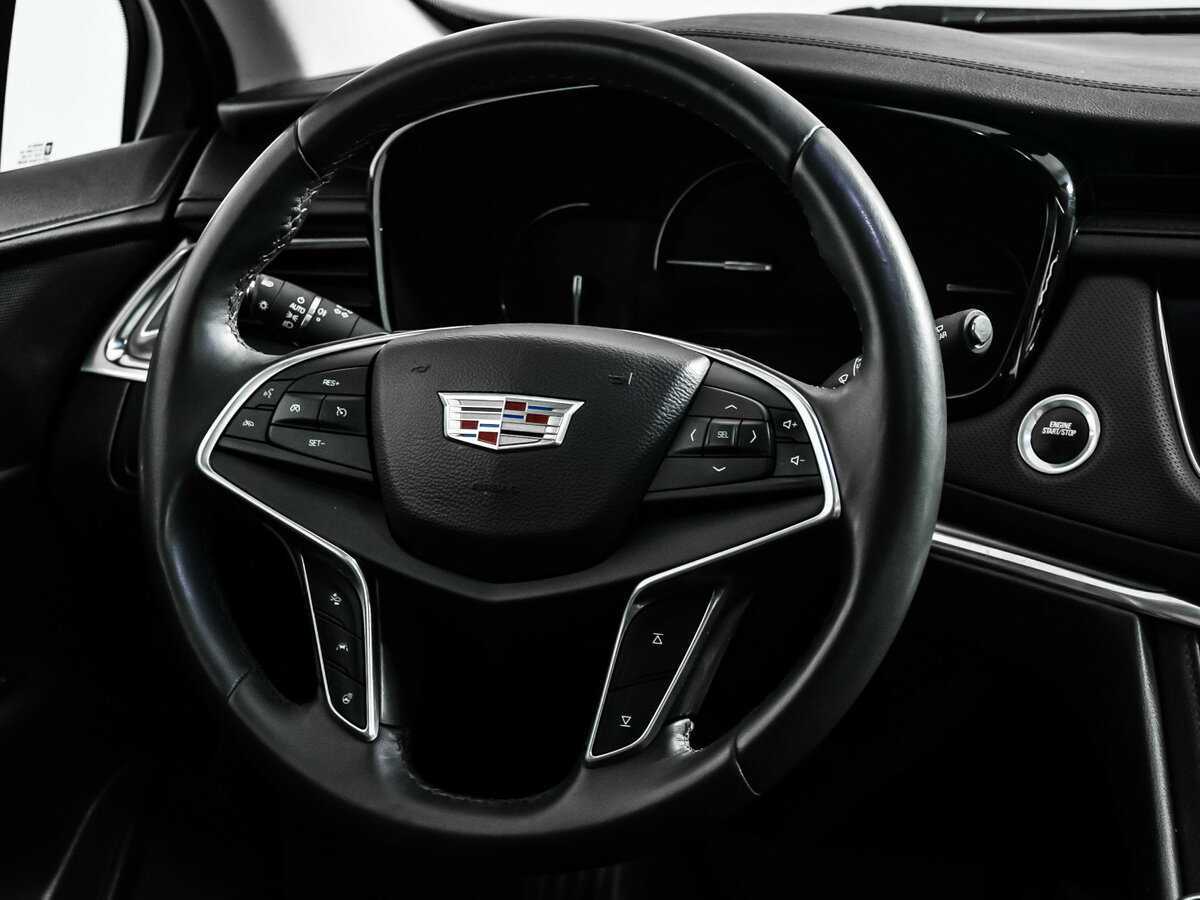 Cadillac XT5 с пробегом — 2016 год. Фото: #11