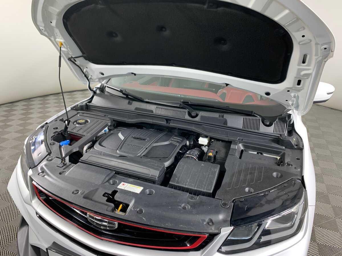 Geely Coolray с пробегом — 2023 год. Фото: #10