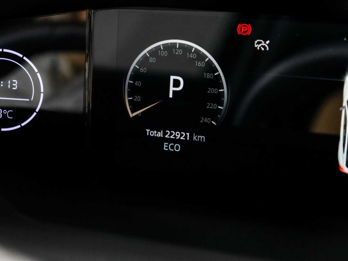 Changan UNI-V с пробегом — 2023 год. Фото: #7