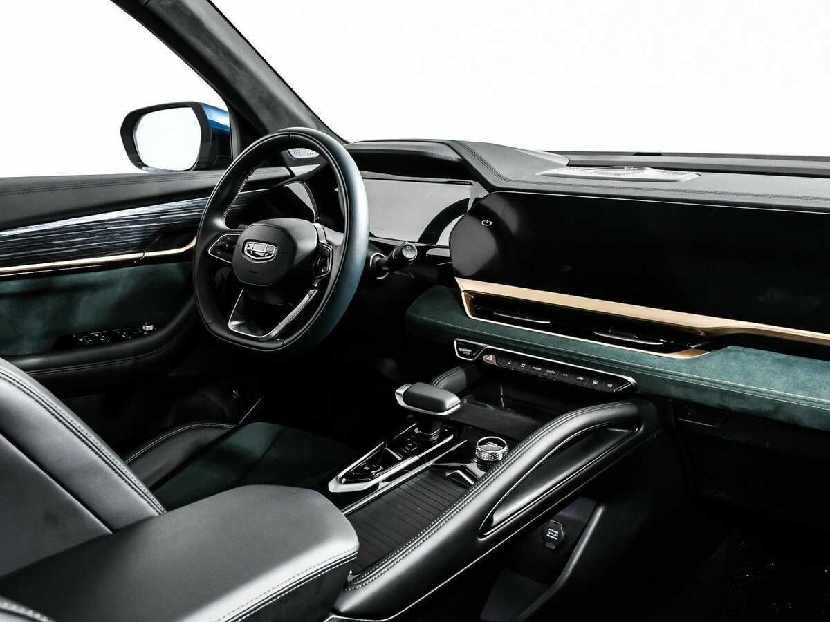 Geely Monjaro с пробегом — 2023 год. Фото: #8