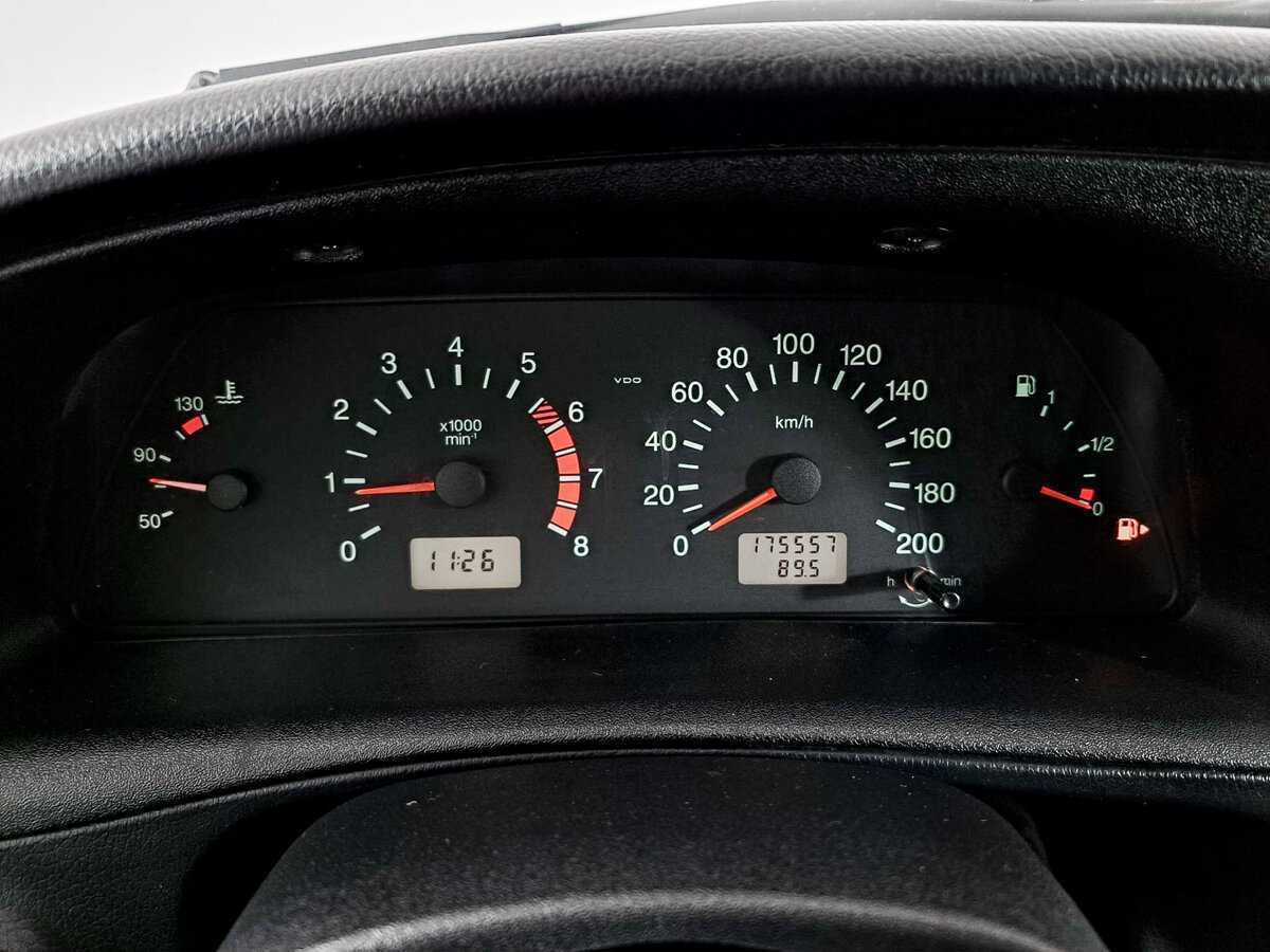 Chevrolet Niva с пробегом — 2015 год. Фото: #12