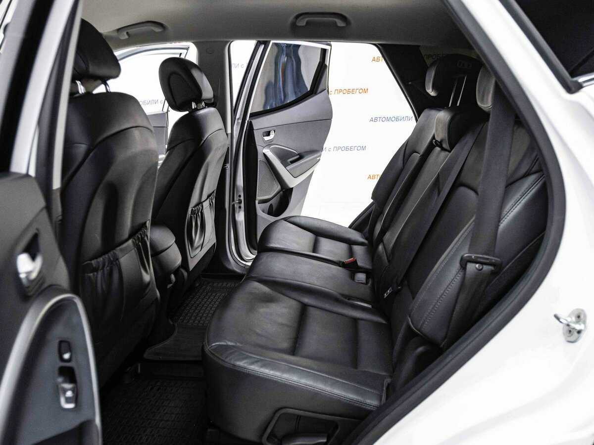 Hyundai Santa Fe с пробегом — 2018 год. Фото: #16