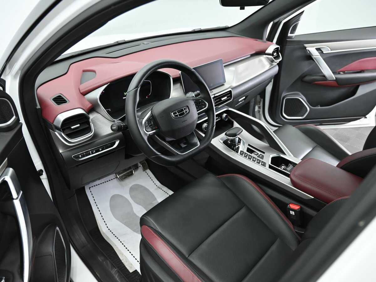 Geely Coolray с пробегом — 2022 год. Фото: #9