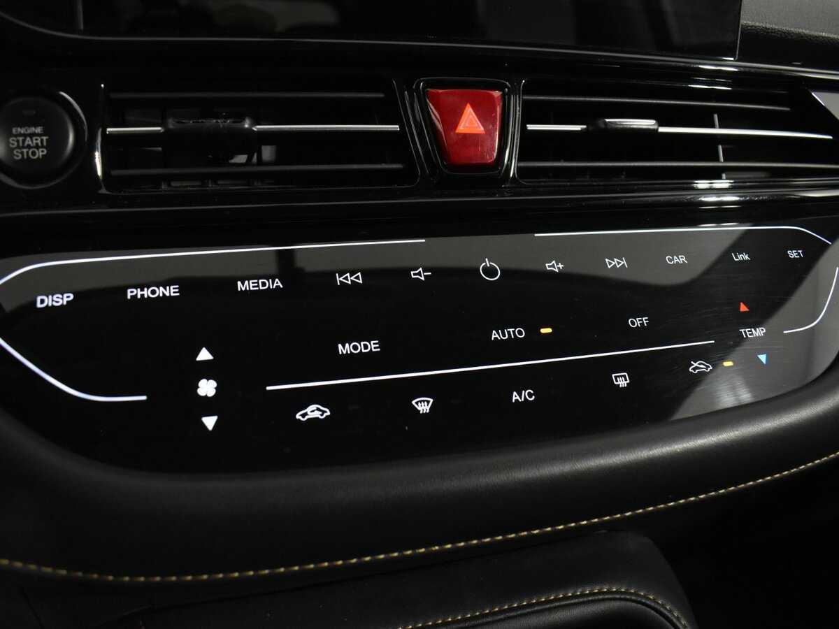 Москвич 3 с пробегом — 2023 год. Фото: #14