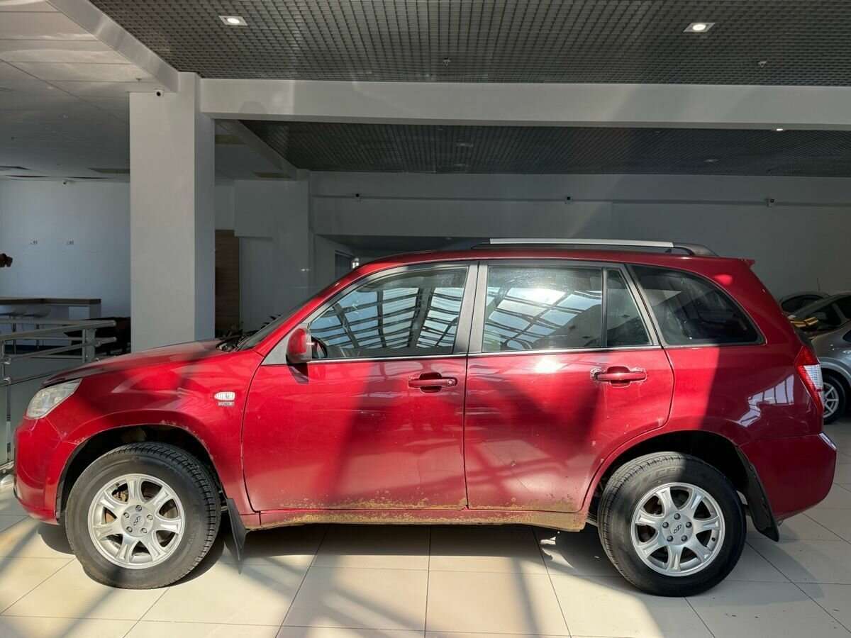 Chery Tiggo (T11) с пробегом — 2014 год. Фото: #6