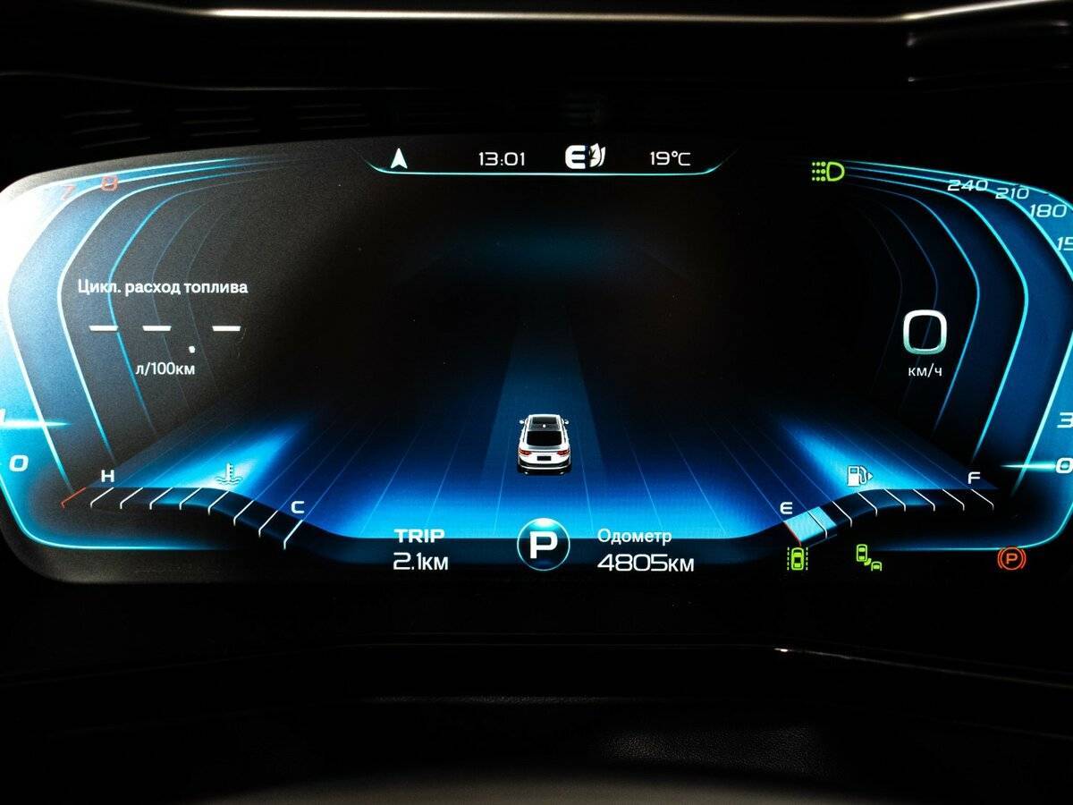 Geely Tugella с пробегом — 2023 год. Фото: #13