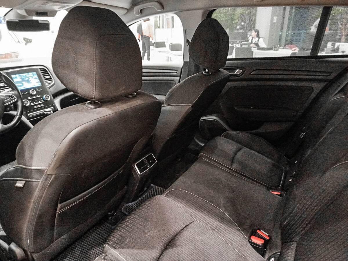 Renault Megane с пробегом — 2019 год. Фото: #9