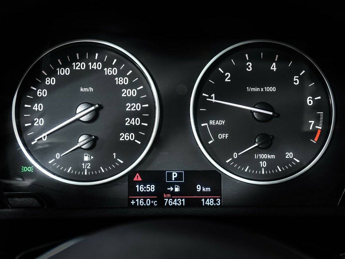 BMW X1 с пробегом — 2016 год. Фото: #9