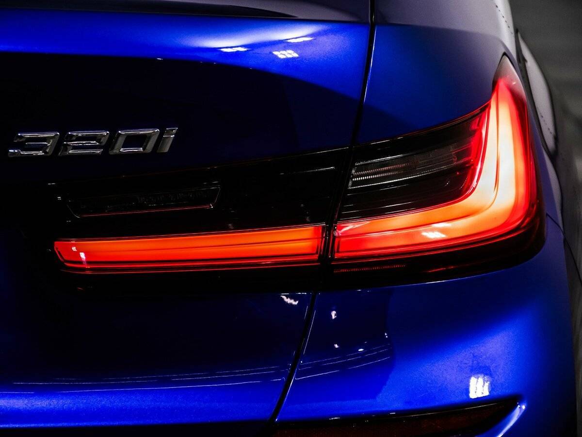 BMW 3 серии с пробегом — 2019 год. Фото: #14
