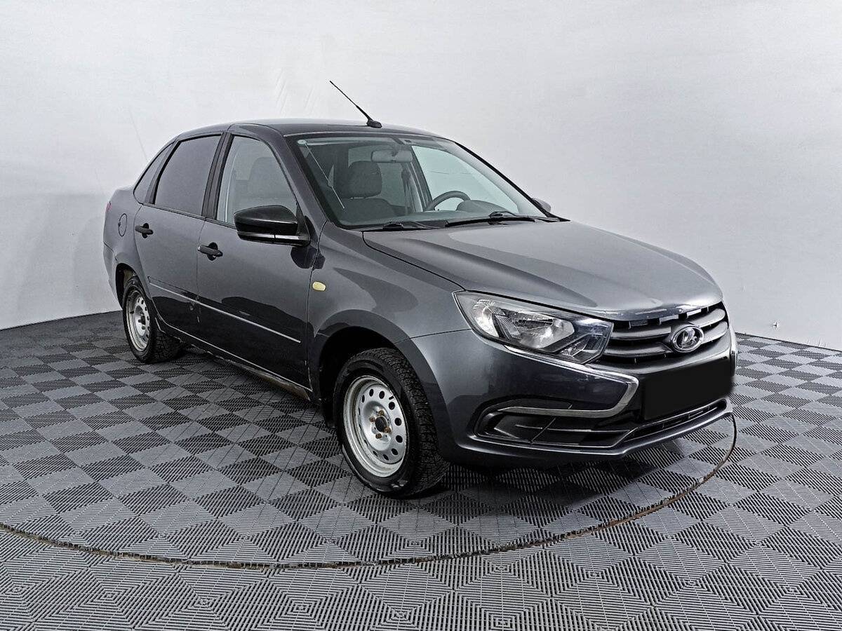 Lada (ВАЗ) Granta с пробегом — 2019 год. Фото: #2