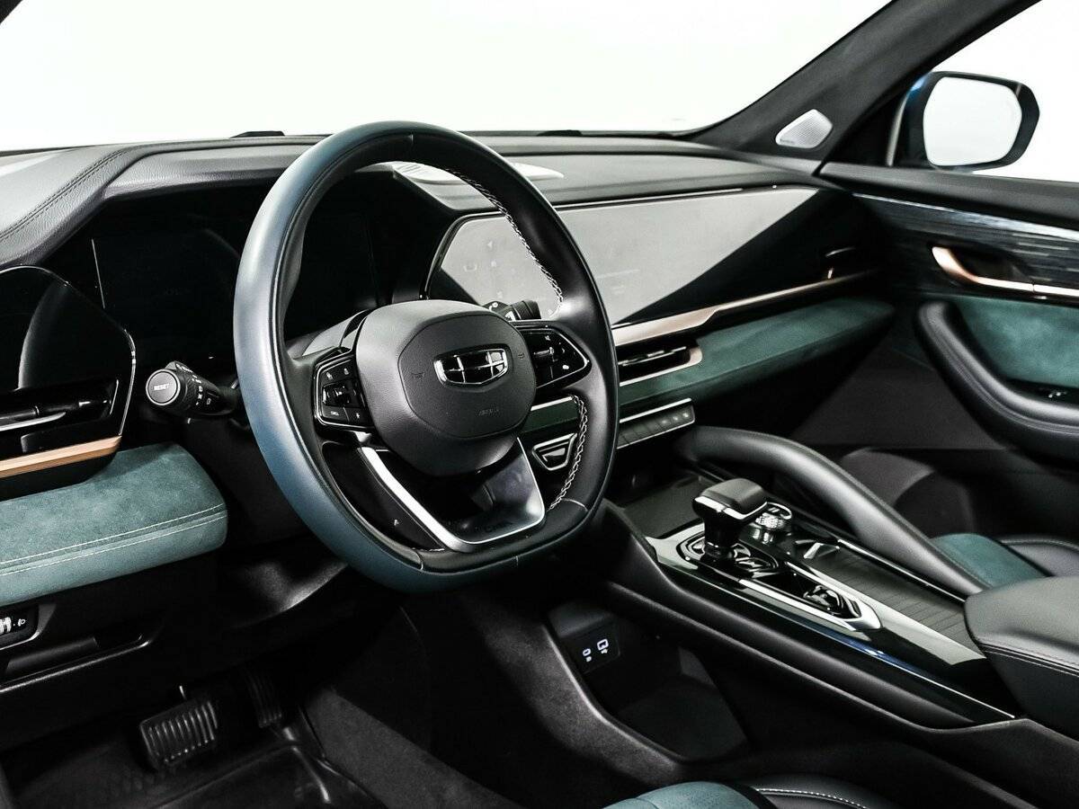 Geely Monjaro с пробегом — 2023 год. Фото: #11