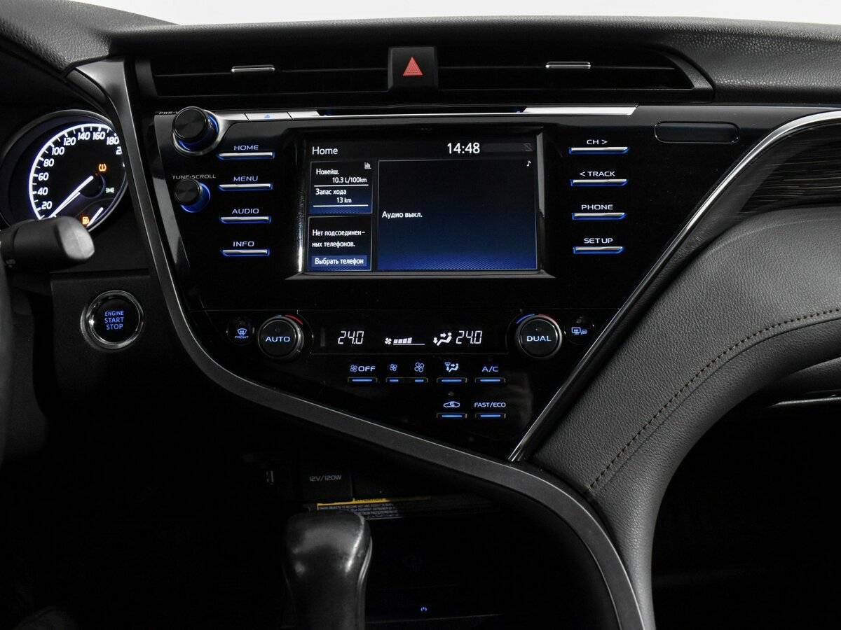 Toyota Camry с пробегом — 2019 год. Фото: #14