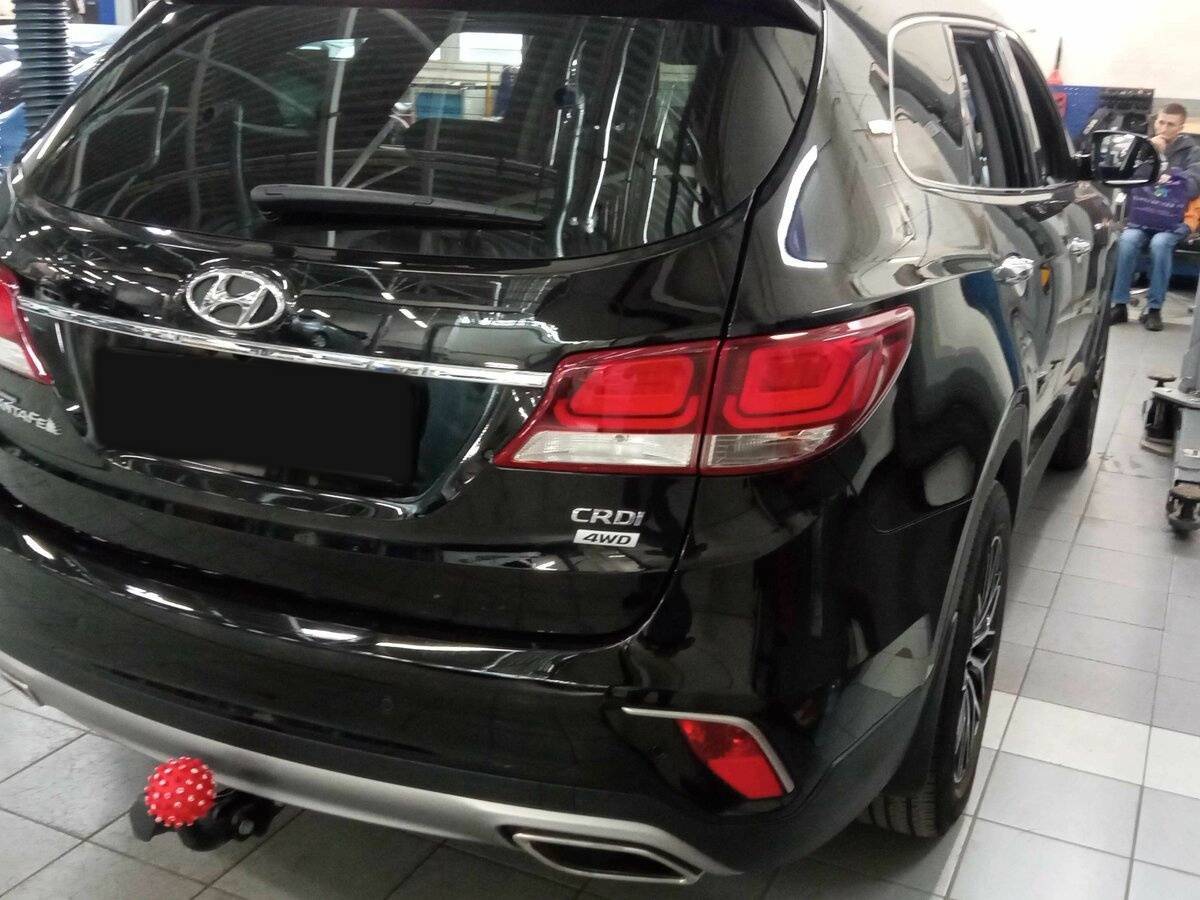 Hyundai Santa Fe с пробегом — 2018 год. Фото: #2