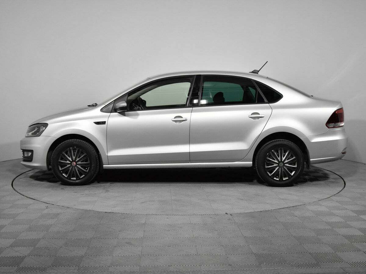 Volkswagen Polo с пробегом — 2018 год. Фото: #3