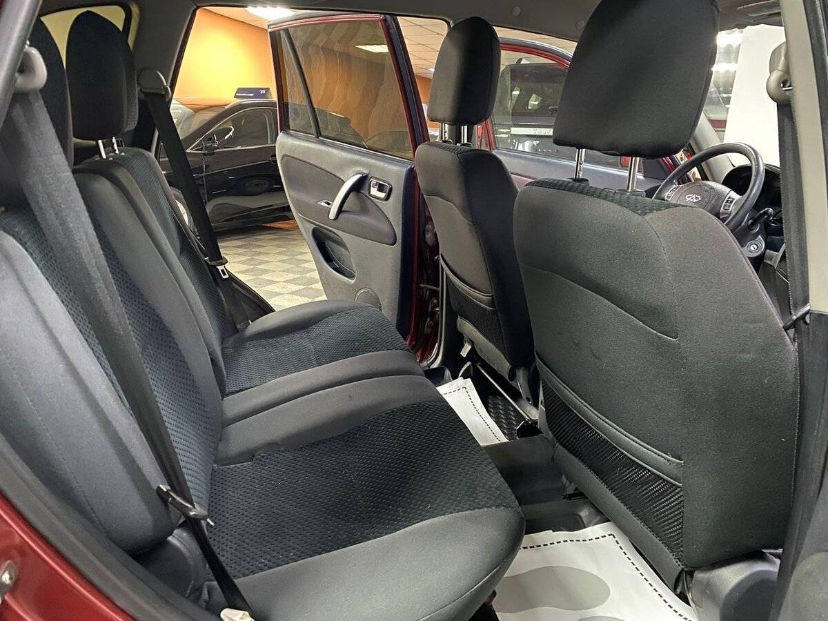 Chery Tiggo (T11) с пробегом — 2012 год. Фото: #11