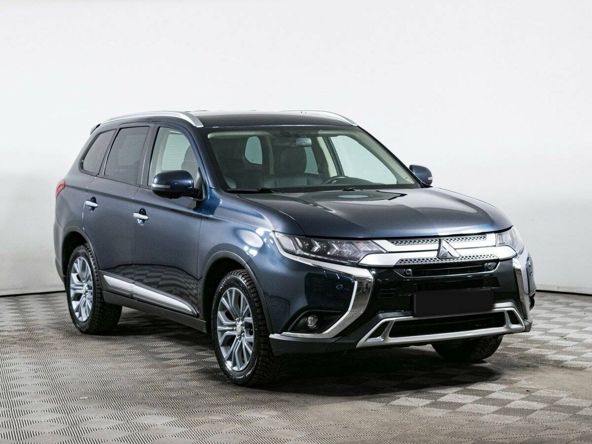 Mitsubishi Outlander с пробегом — 2020 год. Фото: #2