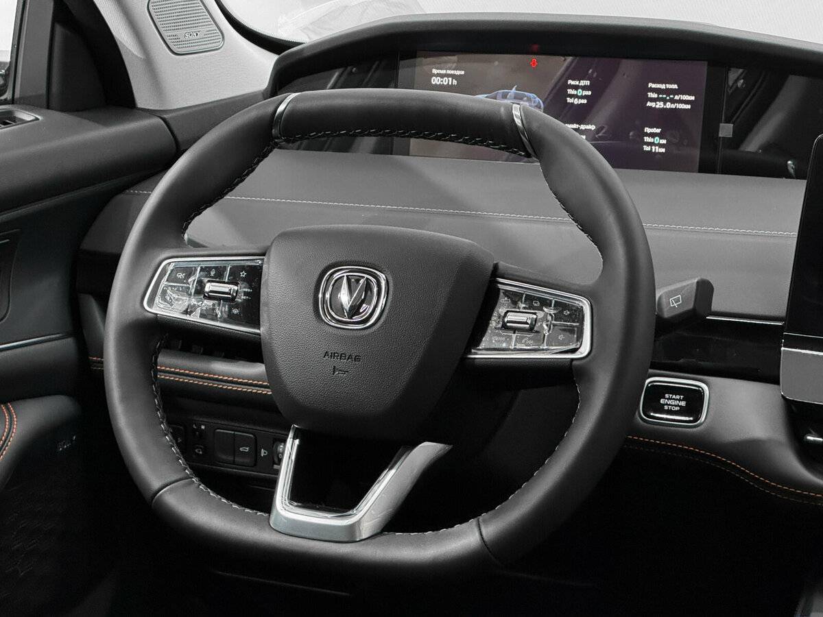 Changan UNI-K с пробегом — 2024 год. Фото: #13