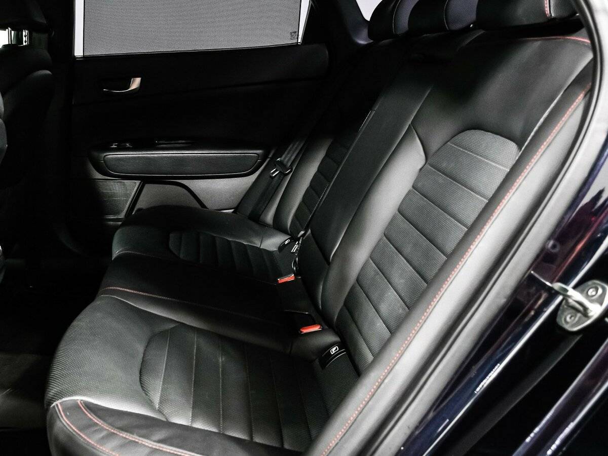 Kia Optima с пробегом — 2018 год. Фото: #11