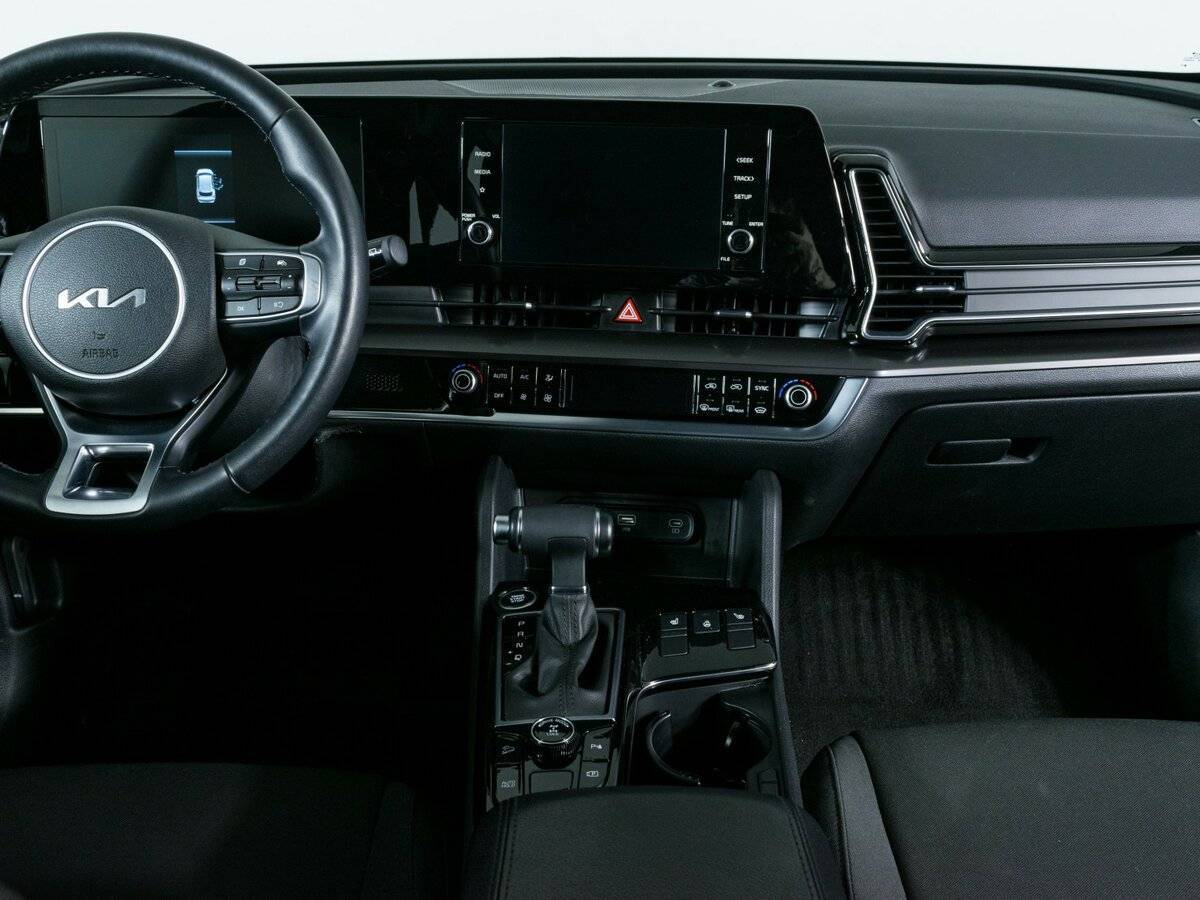 Kia Sportage с пробегом — 2023 год. Фото: #10