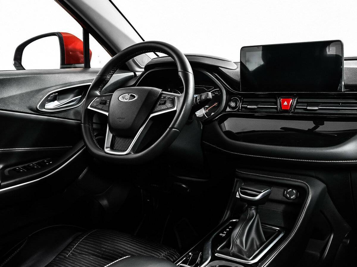 Москвич 3 с пробегом — 2023 год. Фото: #8