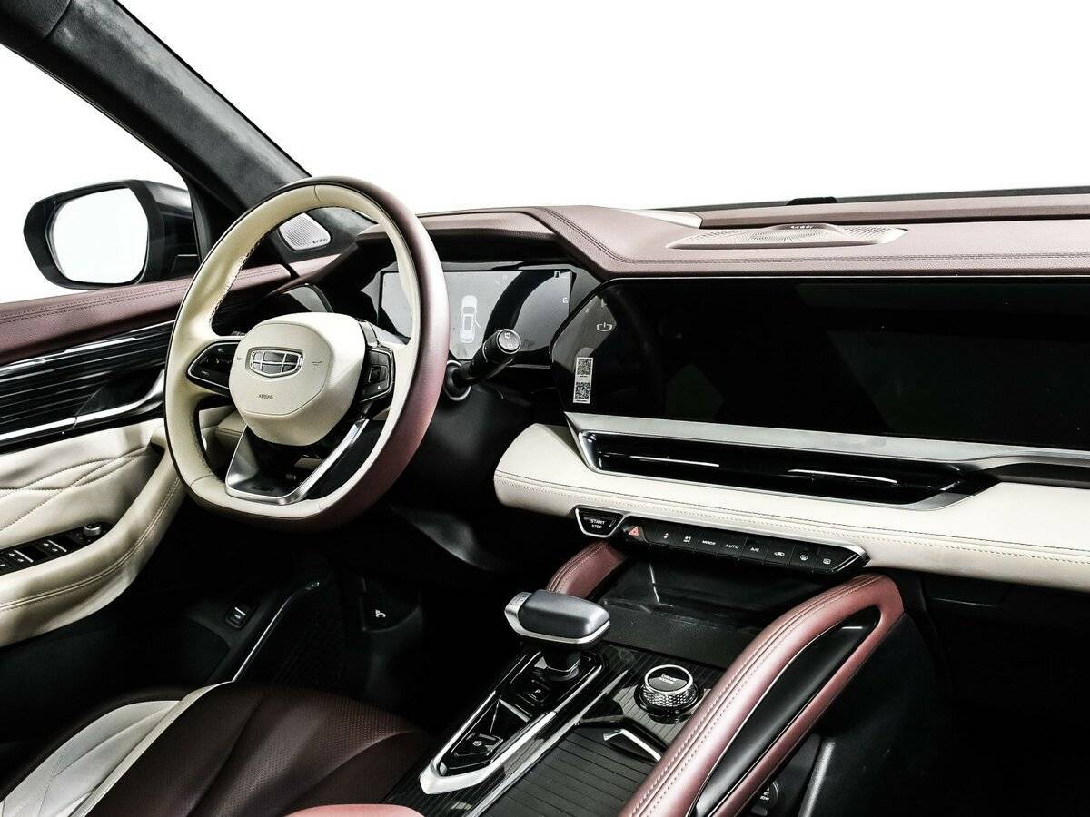 Geely Monjaro с пробегом — 2023 год. Фото: #8