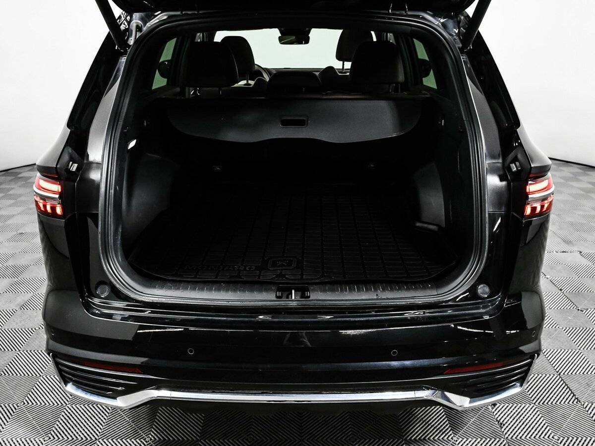 Geely Monjaro с пробегом — 2023 год. Фото: #16