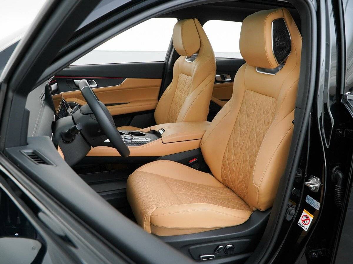 Changan UNI-K с пробегом — 2024 год. Фото: #9