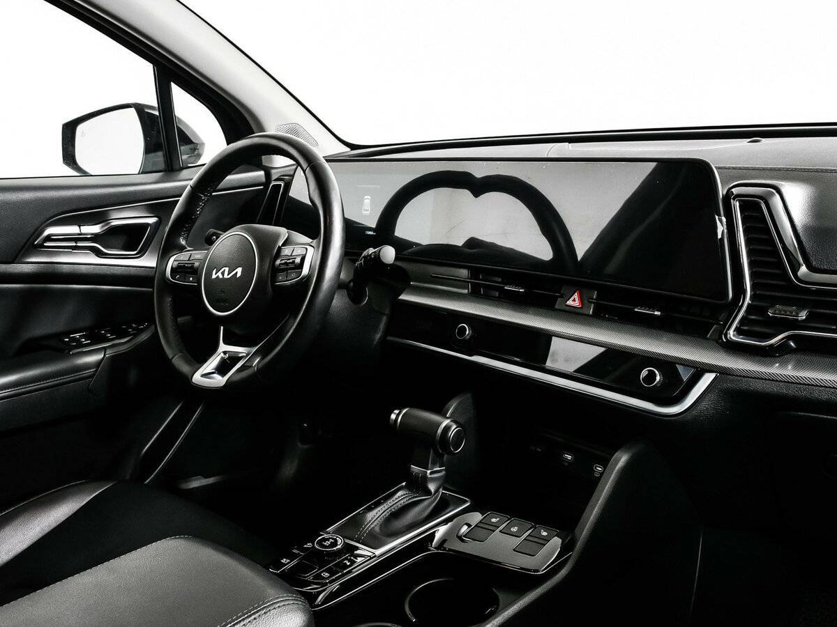 Kia Sportage с пробегом — 2023 год. Фото: #8