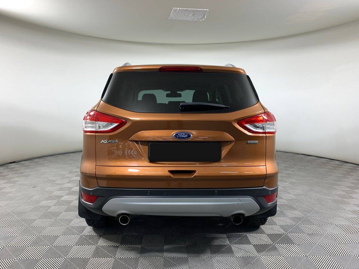 Ford Kuga с пробегом — 2014 год. Фото: #5