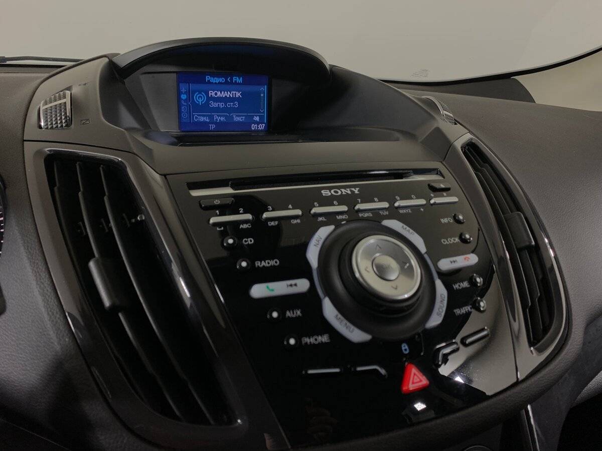 Ford Kuga с пробегом — 2014 год. Фото: #14