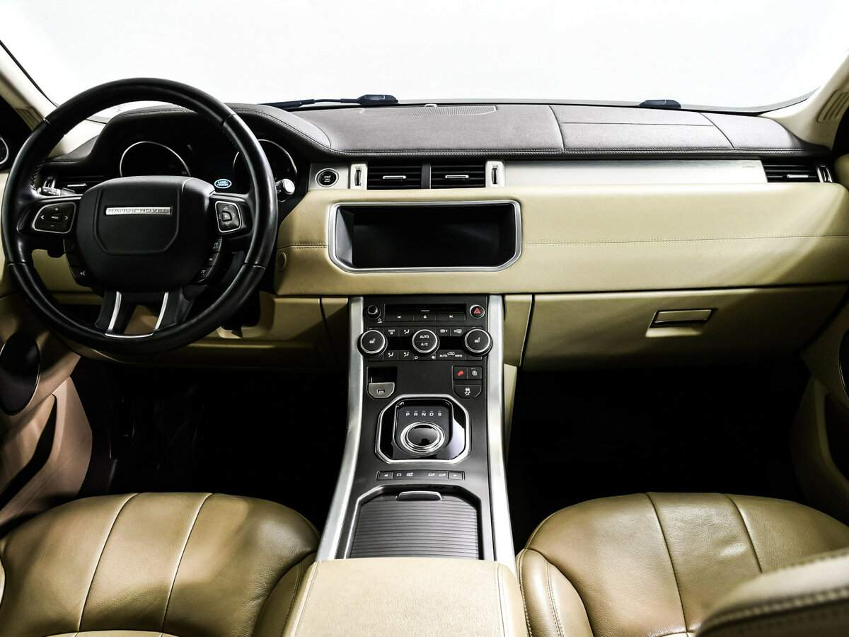 Land Rover Range Rover Evoque с пробегом — 2018 год. Фото: #10