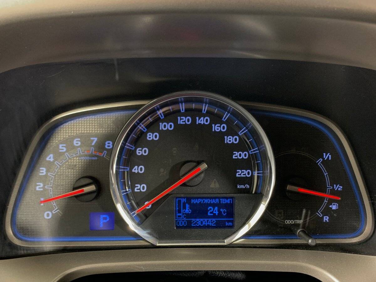 Toyota RAV4 с пробегом — 2013 год. Фото: #13