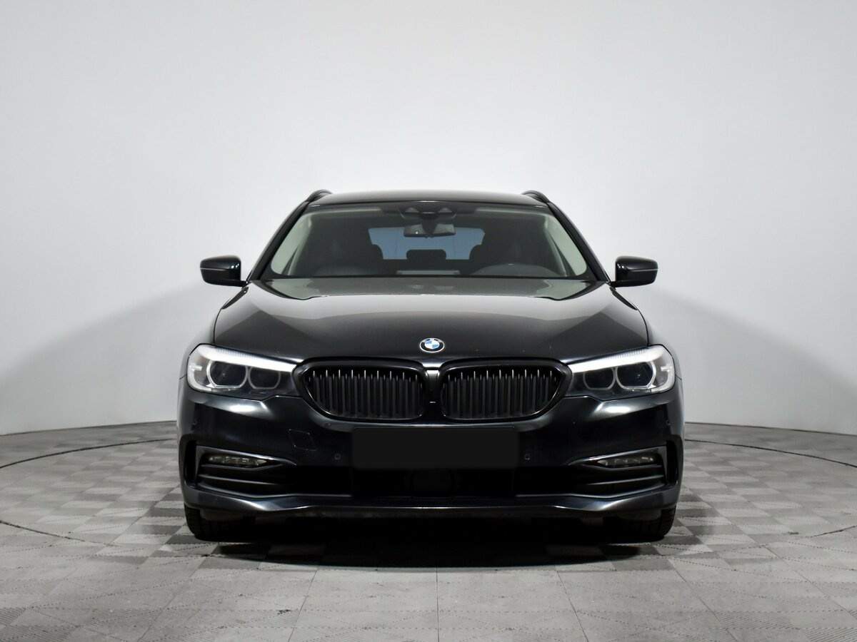 BMW 5 серии с пробегом — 2017 год. Фото: #1